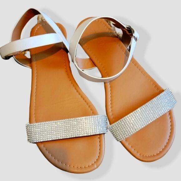 Shoe Lala Rhinestone Embeleshed Sandals Size 7.5 - Picture 2 of 8